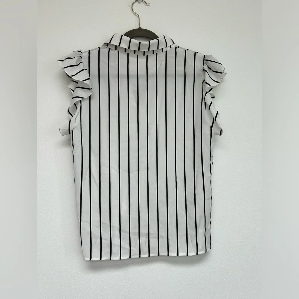 SHEIN Black and White Stripe Flutter Sleeve Button Down Womens size L NWOT - Picture 8 of 9